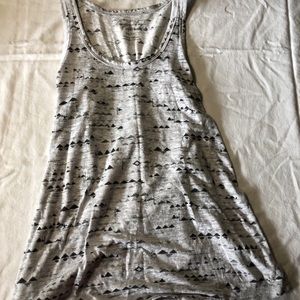 American Eagle tank tops